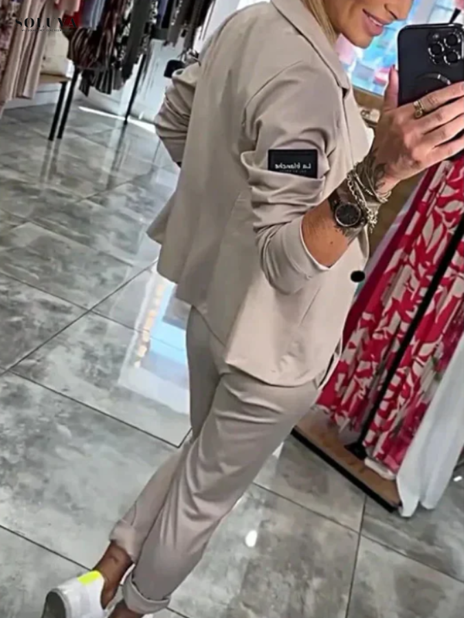 Clara - Elegante Casual Set